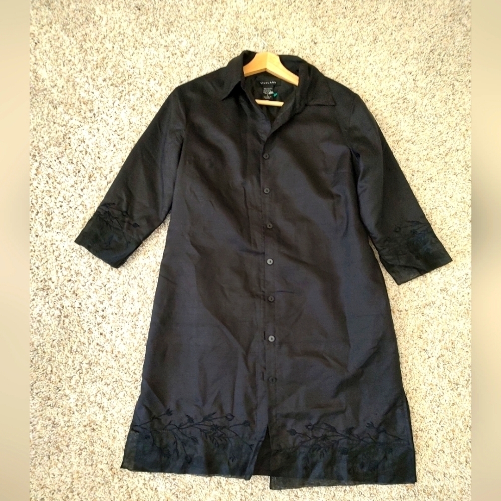 Silkland Black Button-Up Cardigan with Embroidered Details